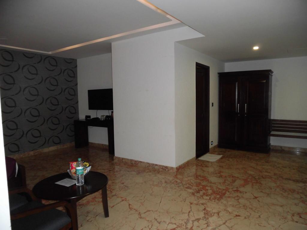 Lakshmi Hotel Тханджавур Номер фото